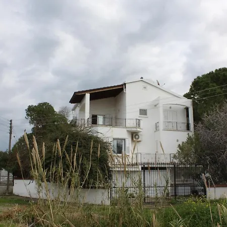 Villa Rustic Kerínia